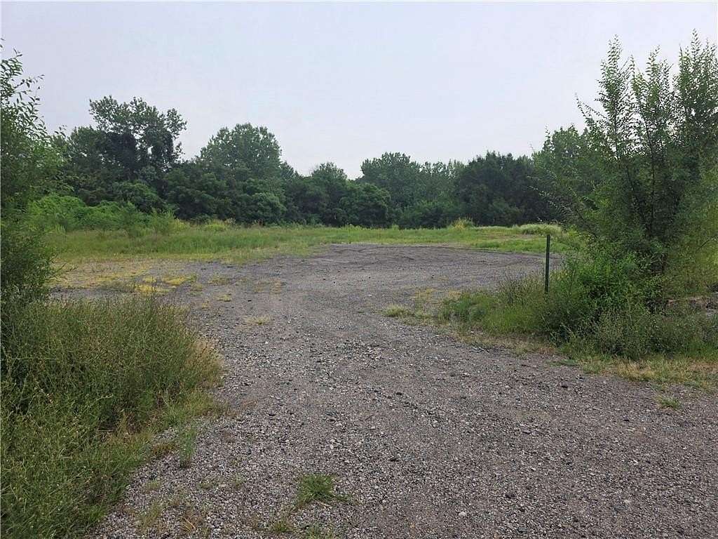 2 Acres of Residential Land for Sale in Kansas City, Missouri