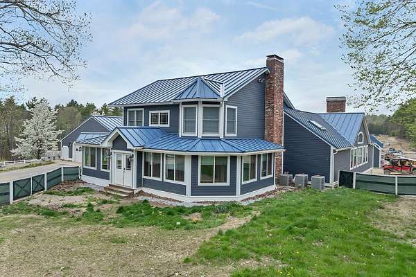 27 Acres of Agricultural Land with Home for Sale in Bow Town, New Hampshire