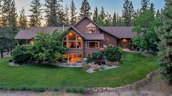 10 Acres of Land with Home for Sale in Spokane, Washington