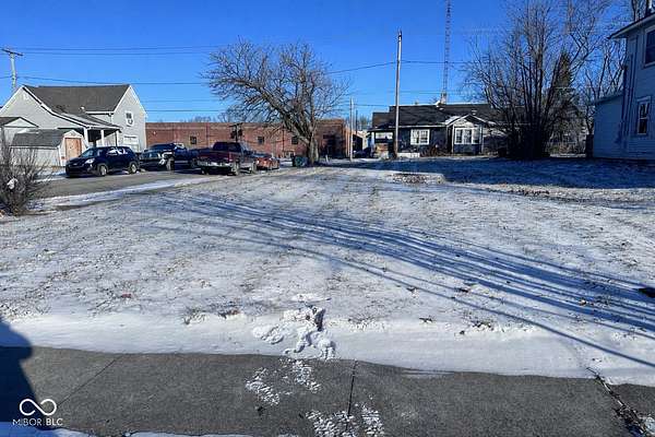 0.13 Acres of Mixed-Use Land for Sale in Muncie, Indiana