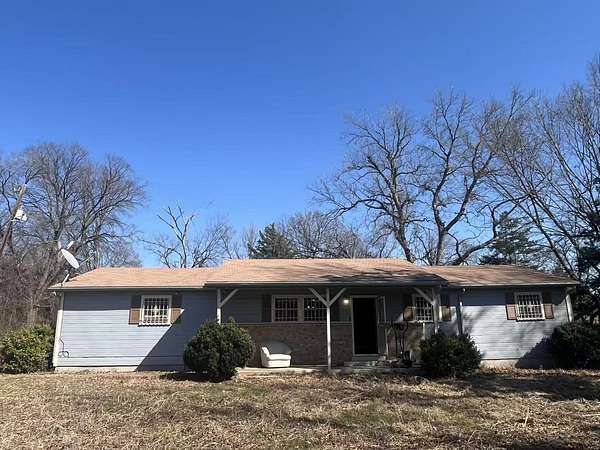 19 Acres of Land with Home for Sale in Farmersville, Texas