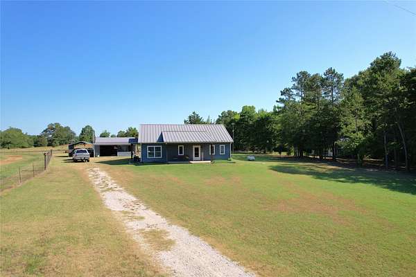 2.5 Acres of Land with Home for Sale in Hawkins, Texas