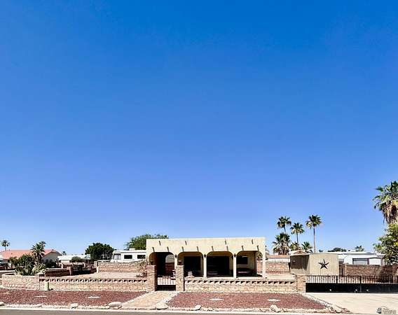 Improved Land for Lease in Yuma, Arizona