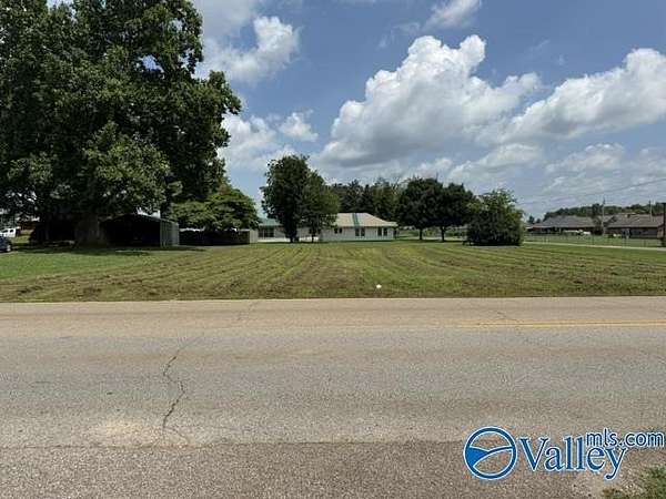 0.31 Acres of Commercial Land for Sale in Hazel Green, Alabama