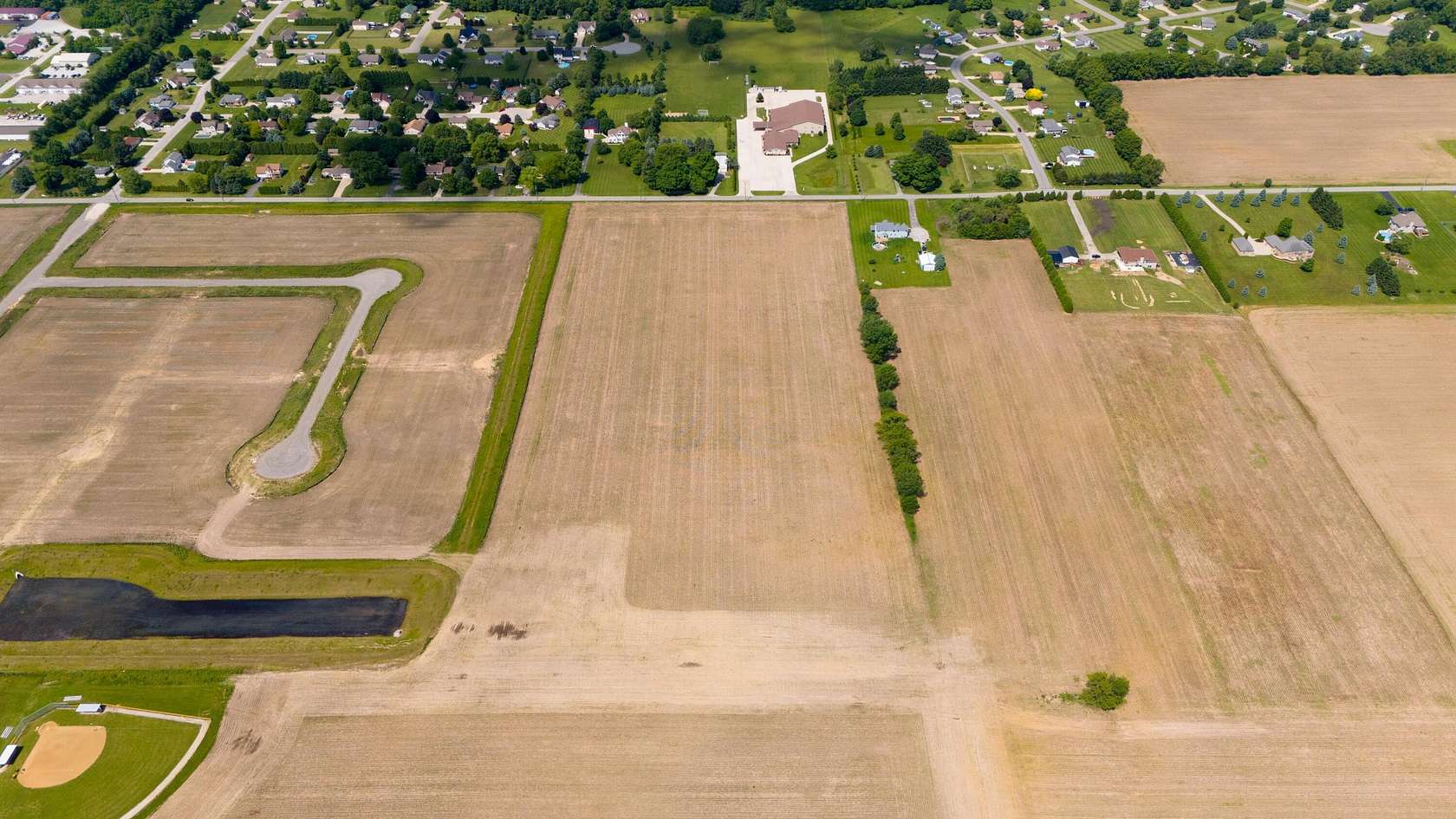 35 Acres of Agricultural & Residential Land for Sale in Valparaiso, Indiana