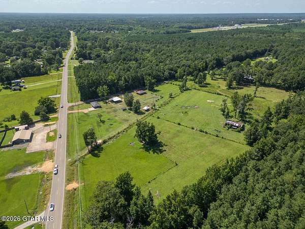 14 Acres of Improved Land for Sale in Columbus, Mississippi