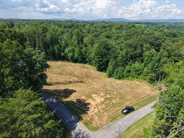 1.5 Acres of Residential Land for Sale in Albany, Kentucky