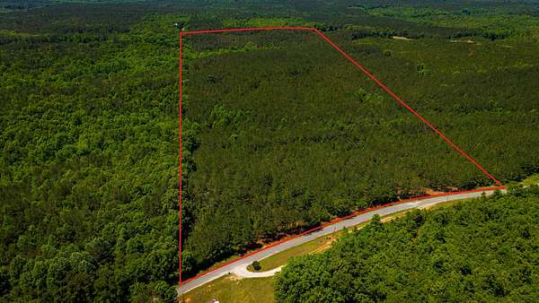 56 Acres of Recreational & Residential Land for Sale in Fulton, Mississippi