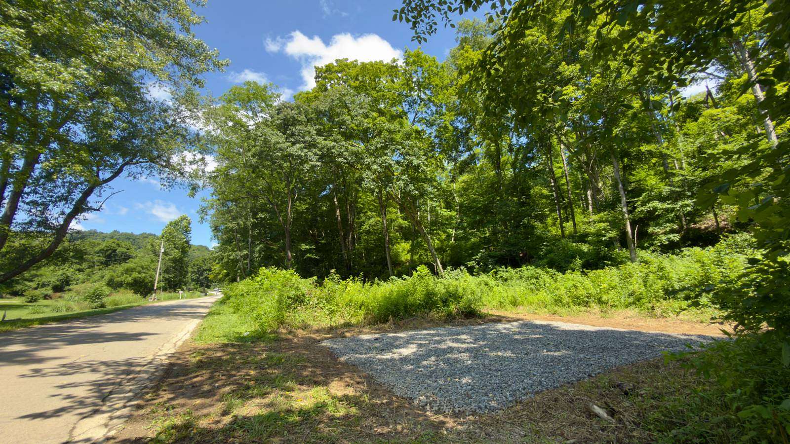 21 Acres of Recreational & Residential Land for Sale in Lucasville, Ohio