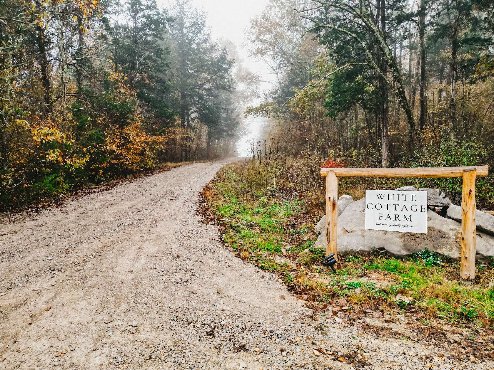 32 Acres of Land with Home for Sale in Columbia, Tennessee