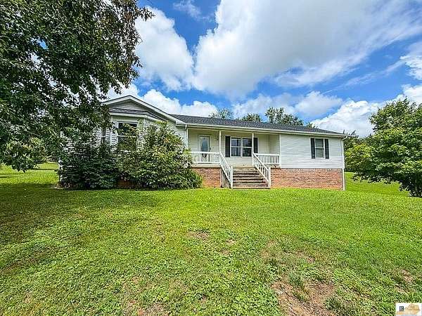 14.8 Acres of Land with Home for Sale in Tompkinsville, Kentucky