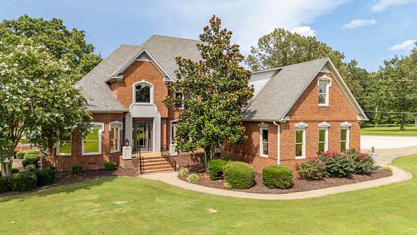 2.47 Acres of Land with Home for Sale in Savannah, Tennessee