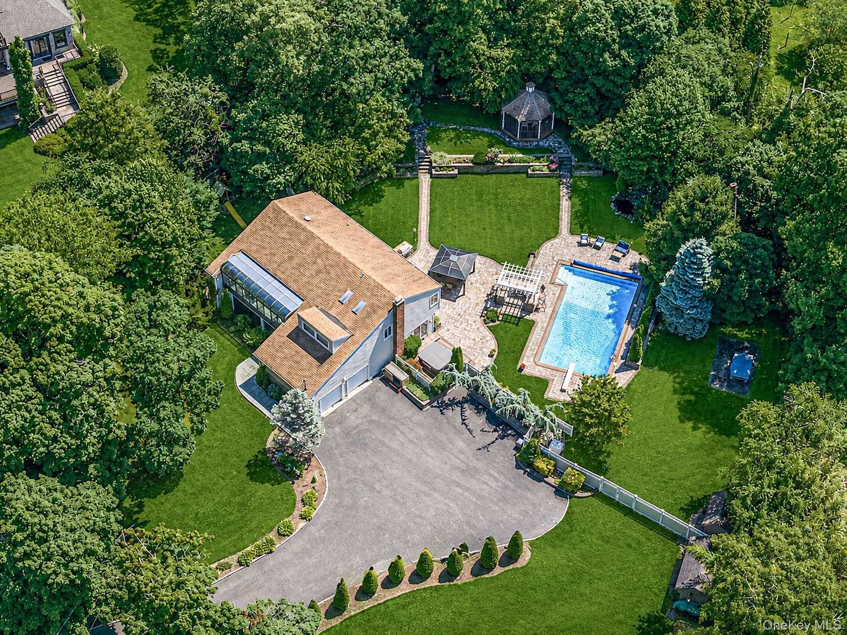 1.6 Acres of Land with Home for Sale in Dix Hills, New York