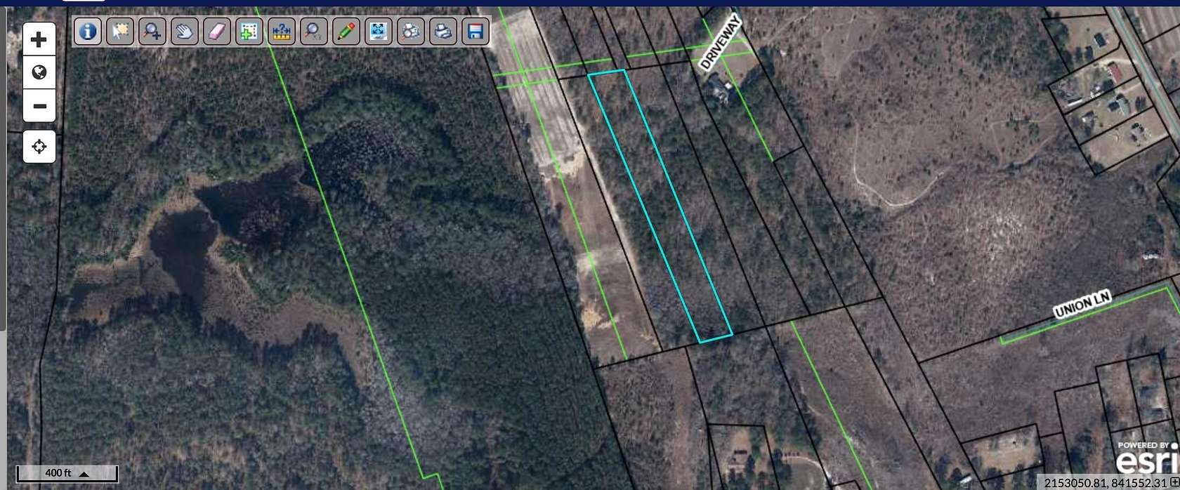 3.38 Acres of Residential Land for Sale in Dalzell, South Carolina