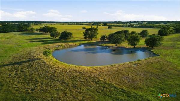 19.4 Acres of Agricultural Land for Sale in Gatesville, Texas