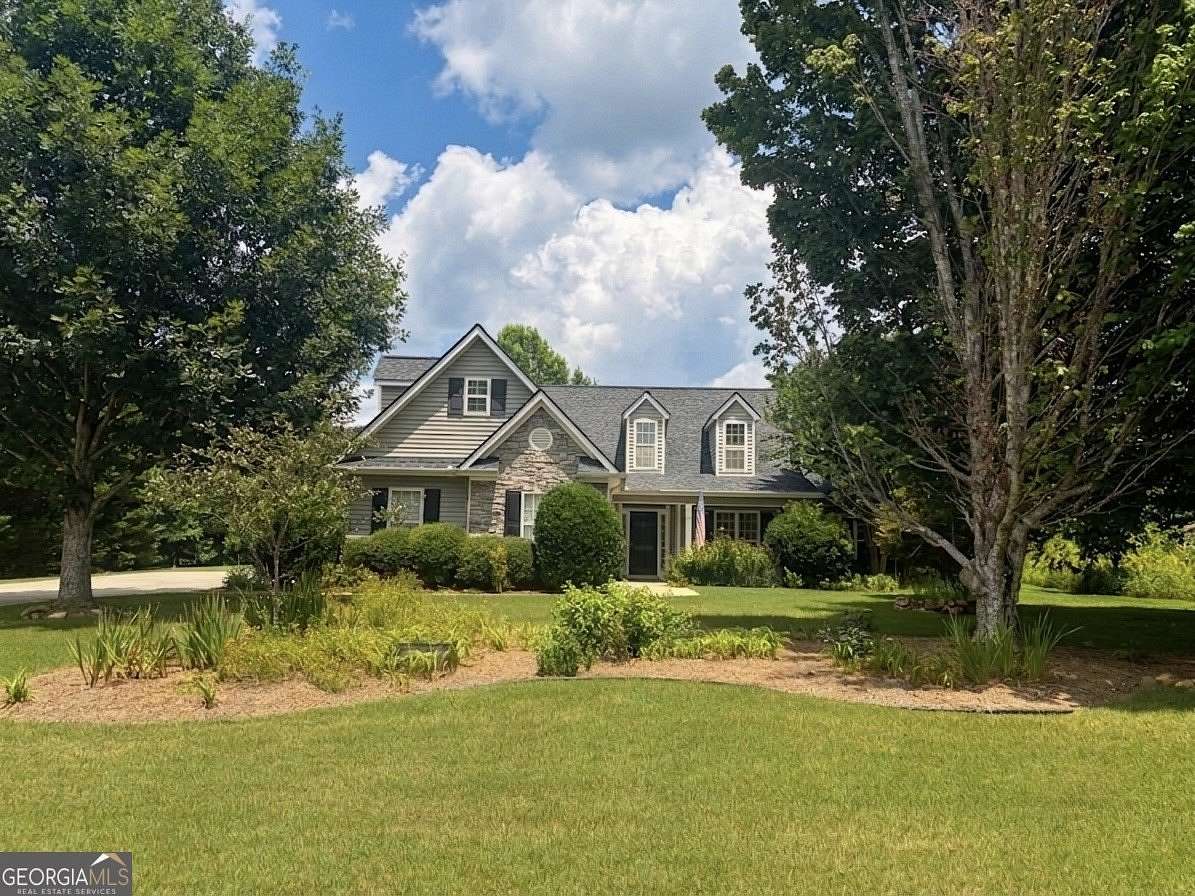 1.54 Acres of Land with Home for Sale in Senoia, Georgia