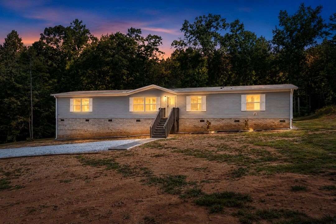 1 Acre of Land with Home for Sale in Townville, South Carolina