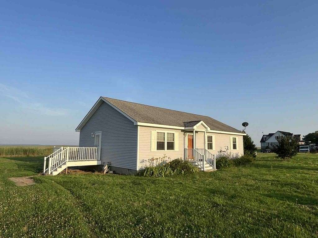 1.6 Acres of Land with Home for Lease in Melfa, Virginia