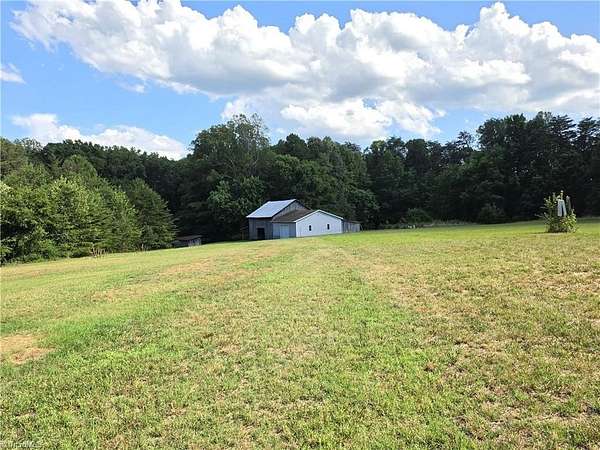 31 Acres of Recreational Land for Sale in Walnut Cove, North Carolina