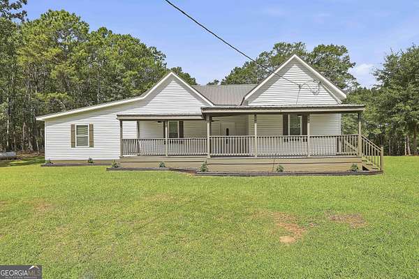 4 Acres of Land with Home for Sale in Woodbury, Georgia
