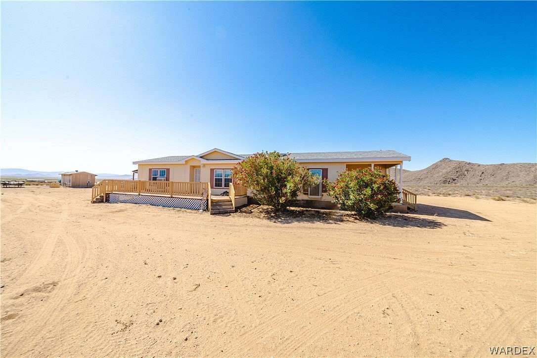 39.8 Acres of Land with Home for Sale in Kingman, Arizona