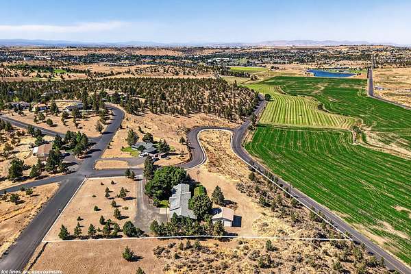 3.42 Acres of Land with Home for Sale in Madras, Oregon