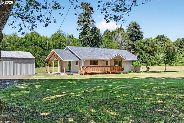 6.52 Acres of Land with Home for Sale in Coquille, Oregon