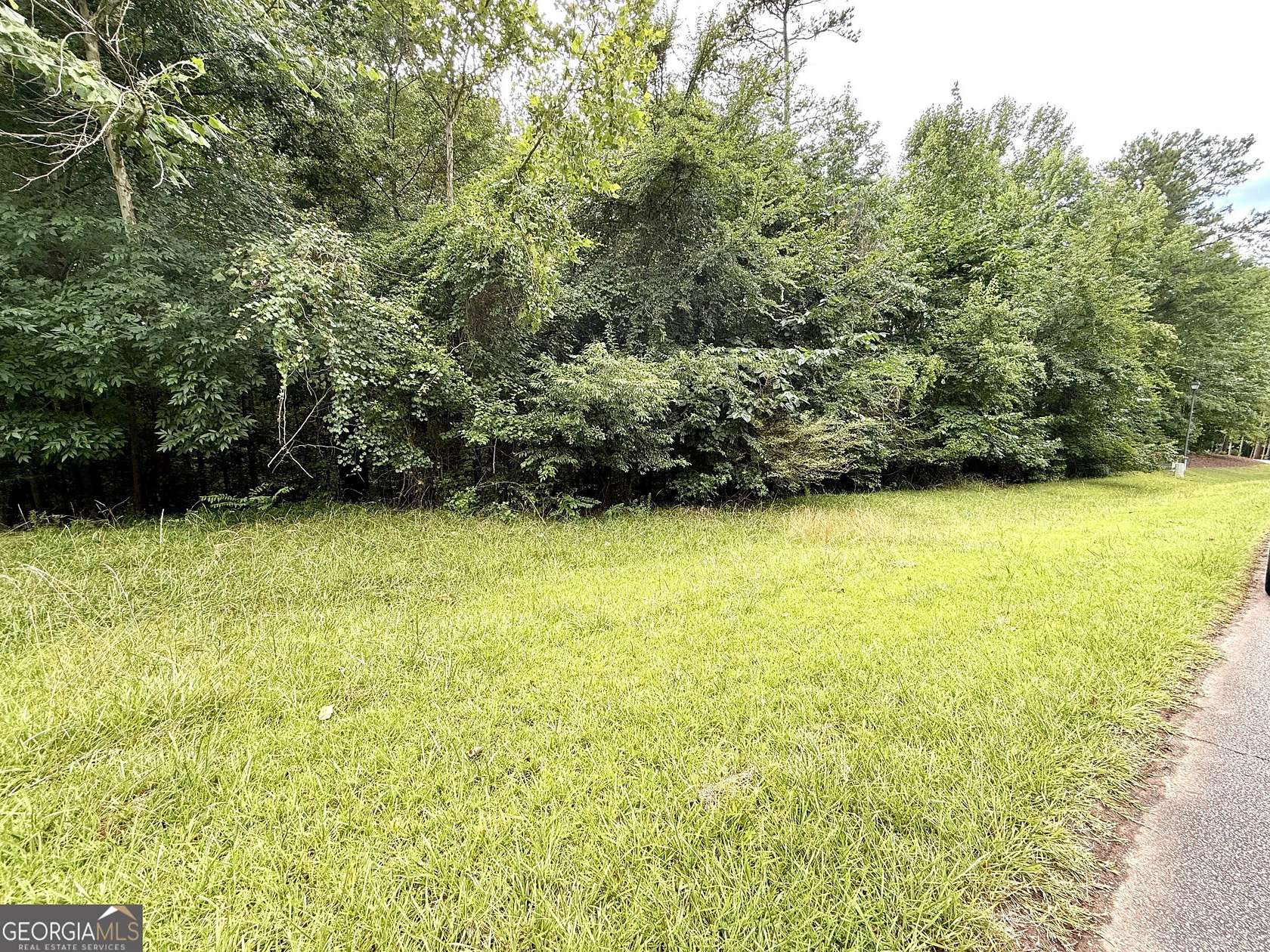 4.65 Acres of Residential Land for Sale in Pendergrass, Georgia