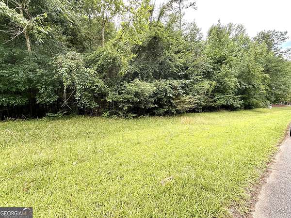 4.65 Acres of Residential Land for Sale in Pendergrass, Georgia