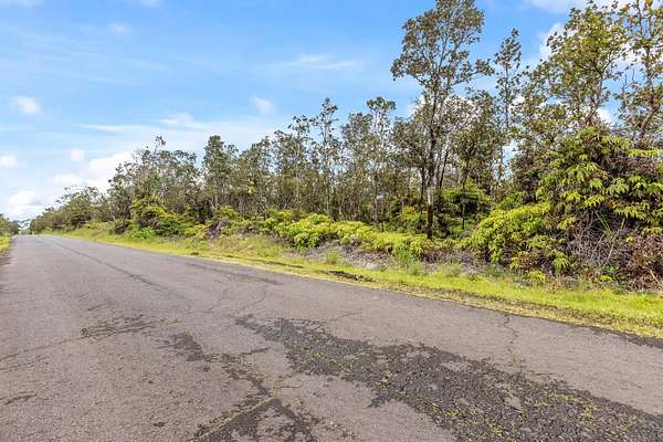 0.45 Acres of Residential Land for Sale in Volcano, Hawaii