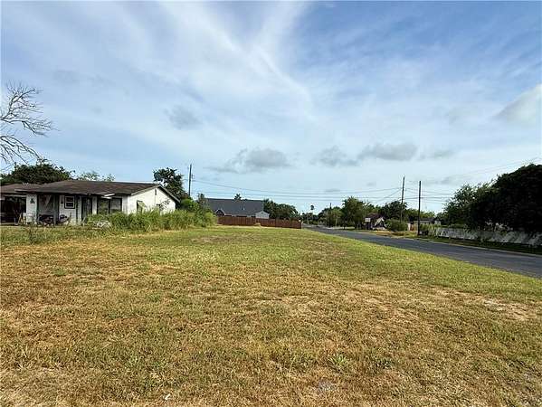0.16 Acres of Residential Land for Sale in Kingsville, Texas