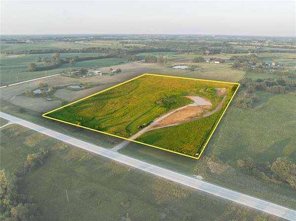 14.2 Acres of Land for Sale in Hamilton, Missouri