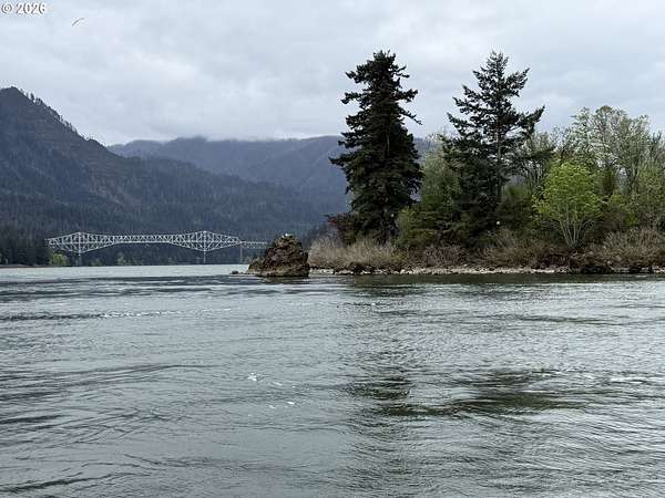 11.5 Acres of Recreational Land for Sale in Stevenson, Washington