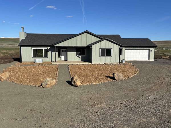 9.66 Acres of Improved Land for Sale in Medical Lake, Washington