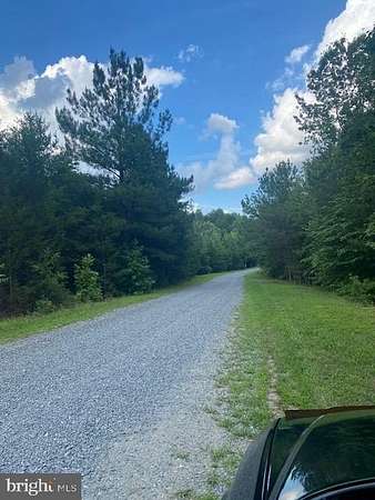 10 Acres of Land for Sale in Spotsylvania, Virginia