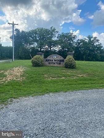 10 Acres of Recreational & Residential Land for Sale in Spotsylvania, Virginia