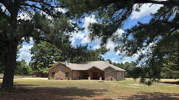 3.2 Acres of Land with Home for Sale in Athens, Texas