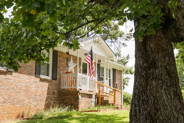 2.29 Acres of Land with Home for Sale in Fairview, Tennessee