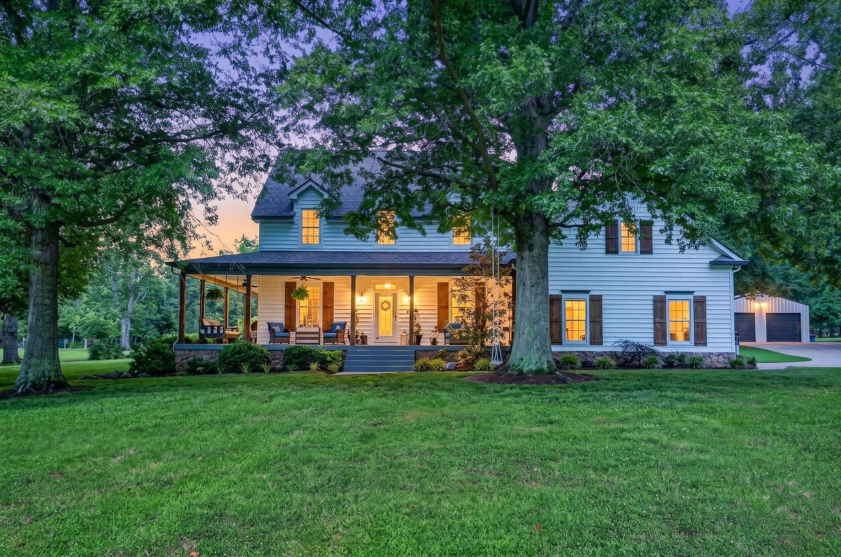 7 Acres of Land with Home for Sale in Mount Juliet, Tennessee