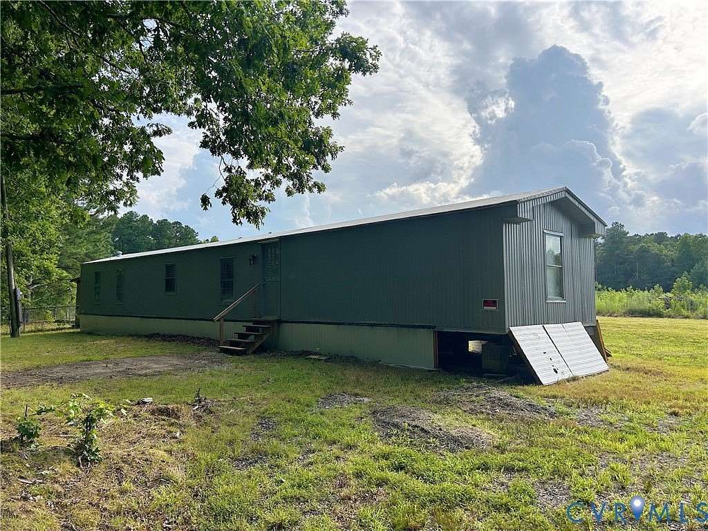 3.16 Acres of Land with Home for Sale in Dinwiddie, Virginia