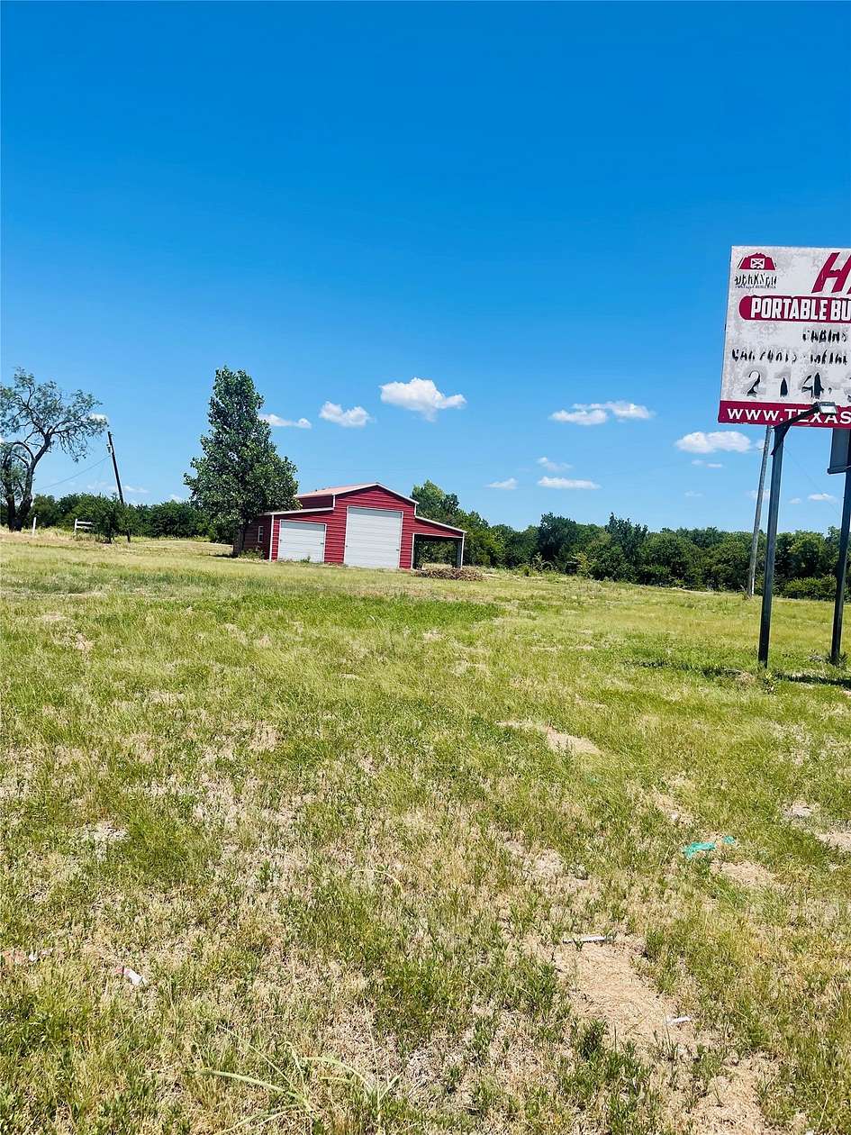 6.52 Acres of Commercial Land for Sale in Alma, Texas