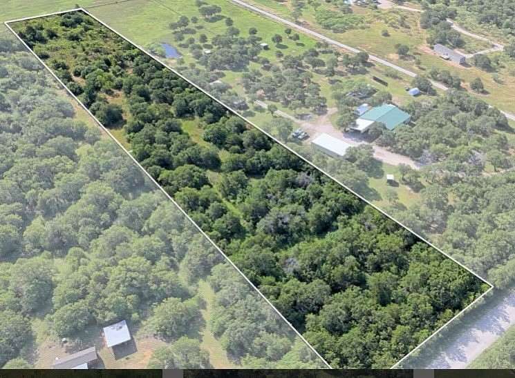 5 Acres of Land for Sale in Bowie, Texas