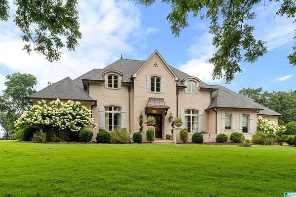 2.39 Acres of Land with Home for Sale in Vestavia Hills, Alabama