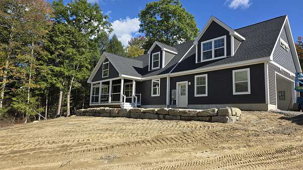 2.2 Acres of Land with Home for Sale in Brunswick, Maine