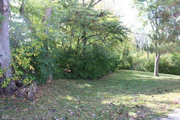 7 Acres of Residential Land for Sale in Elwood, Indiana
