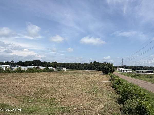 22 Acres of Land for Sale in Humboldt, Tennessee