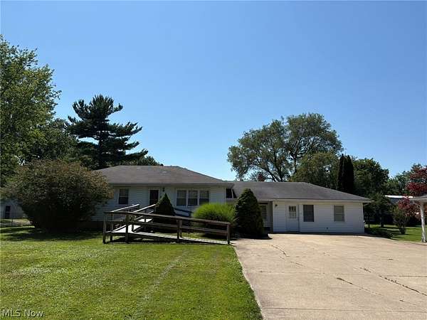 1.5 Acres of Land with Home for Sale in Vermilion, Ohio