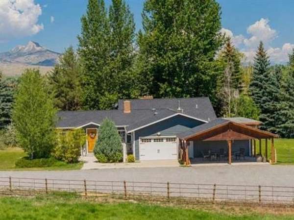 17.8 Acres of Land with Home for Sale in Cody, Wyoming