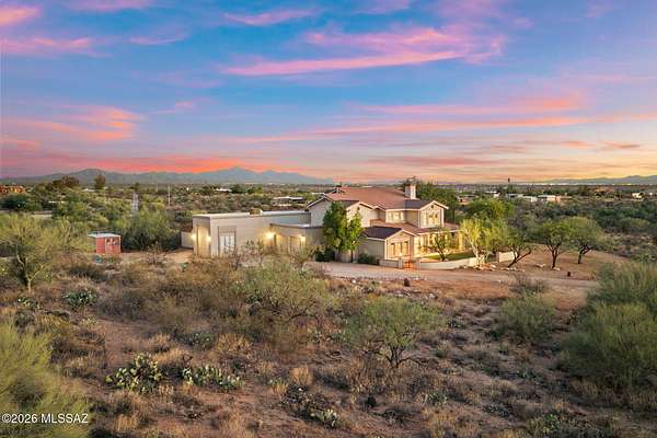8.2 Acres of Land with Home for Sale in Tucson, Arizona
