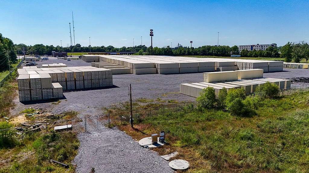 12 Acres of Commercial Land for Sale in Mayfield, Kentucky